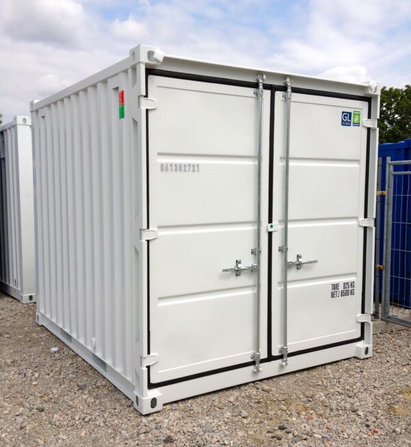 10FT opslagcontainer in blauw of wit, eenmalig gebruikt, met houten vloer en gegalvaniseerde deursluitingen.