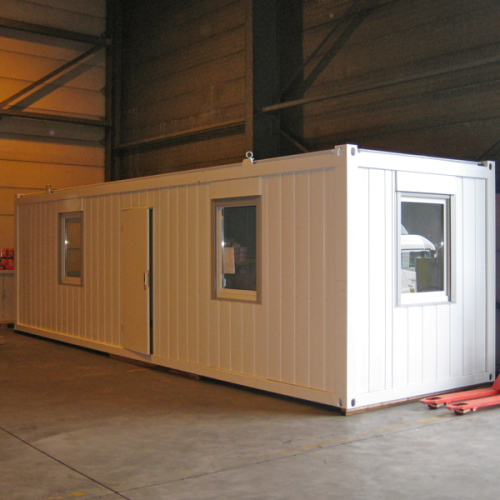 Nieuwe 30FT sanitair container met complete voorzieningen.