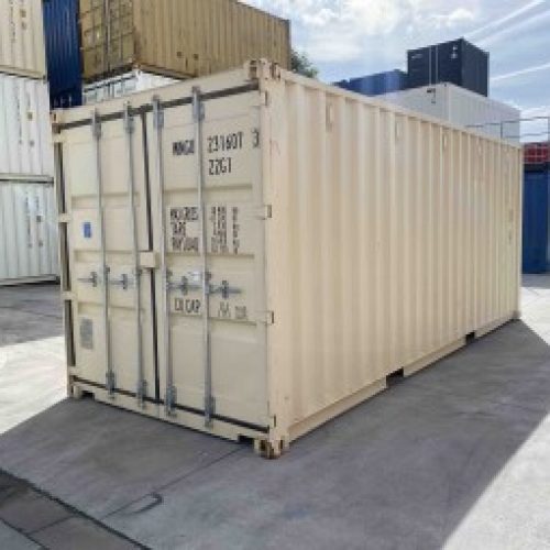 20FT ZEECONTAINER - EX HUUR Gelaste staalconstructie met gestandaardiseerde ISO-hoeken Wanden: 1,50 mm dik van Corton-staal (anti-corrosief) Dak: 2,00 mm dik geprofileerde uitvoering Houtenvloer van 28 mm dik Goede Kwaliteit Wind & waterdicht Structureel in orde Met geldige CSC-keuring voor min. 1 jaar Eenvoudig te verplaatsen met kraan of heftruck Stapelbaar Buitenafmeting (LxBxH) 6058 x 2438 x 2591 mm Binnenafmetingen (LxBxH) 5898 x 2350 x 2390 mm Deuropening (BxH) 2340 x 2280 mm Gewicht vanaf 2200 kg Maximale lading 24000 kg Volume 33,13 m3 Onze standaard kleur, naar beschikbaarheid: Beige - RAL 1015 Levertermijn: 3-5 werkdagen Transport op aanvraag (met of zonder kraanwagen) Huurprijs per maand: 95 euro/excl. btw minimum huurperiode 1 maand)