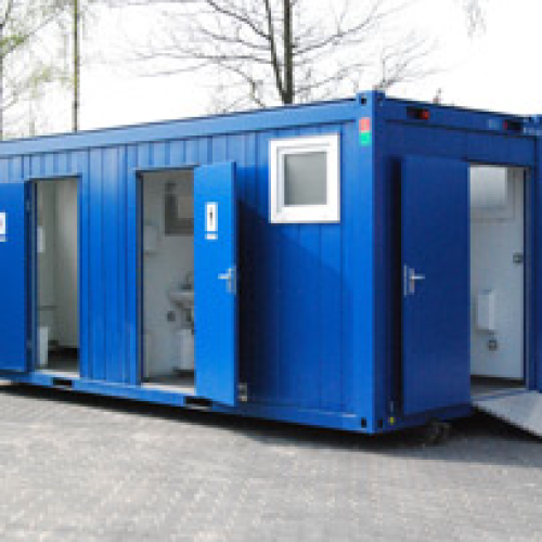 Nieuwe 20FT sanitair container met slede en complete voorzieningen.