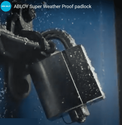 Abloy SWP hangslot in de sneeuw